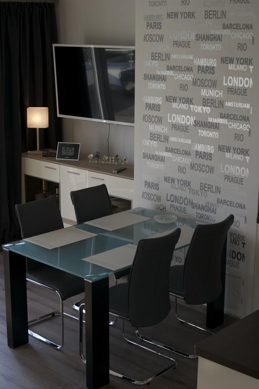 Hommage Appartements Waren  Chambre photo